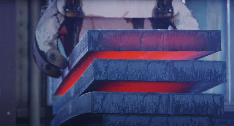 Paloilmoitinliikkeenä Outokummun terästehtaalla Torniossa